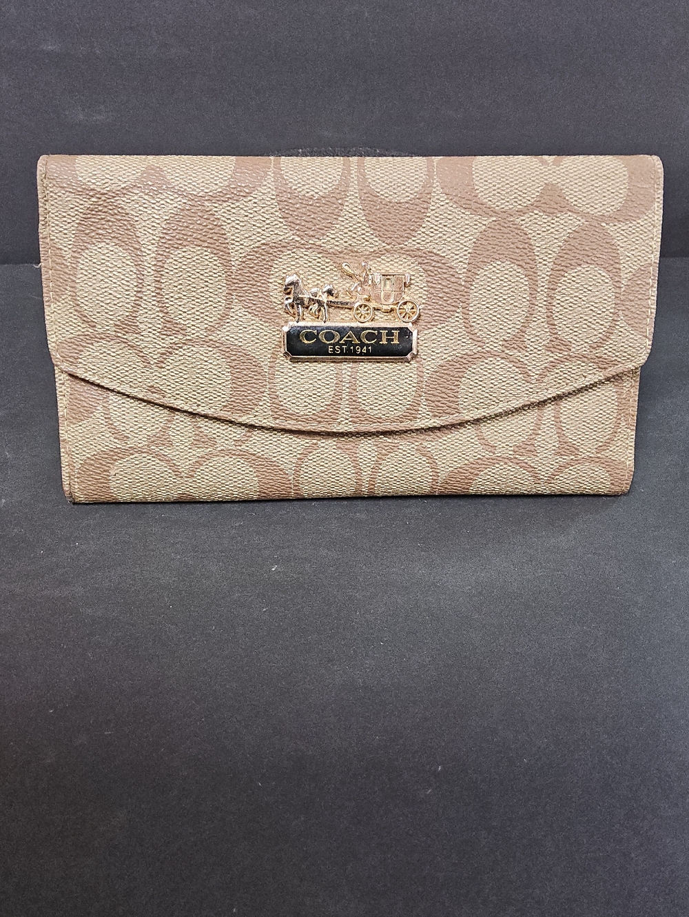 COACH Signature Canvas Continental Wallet - Beige/Tan